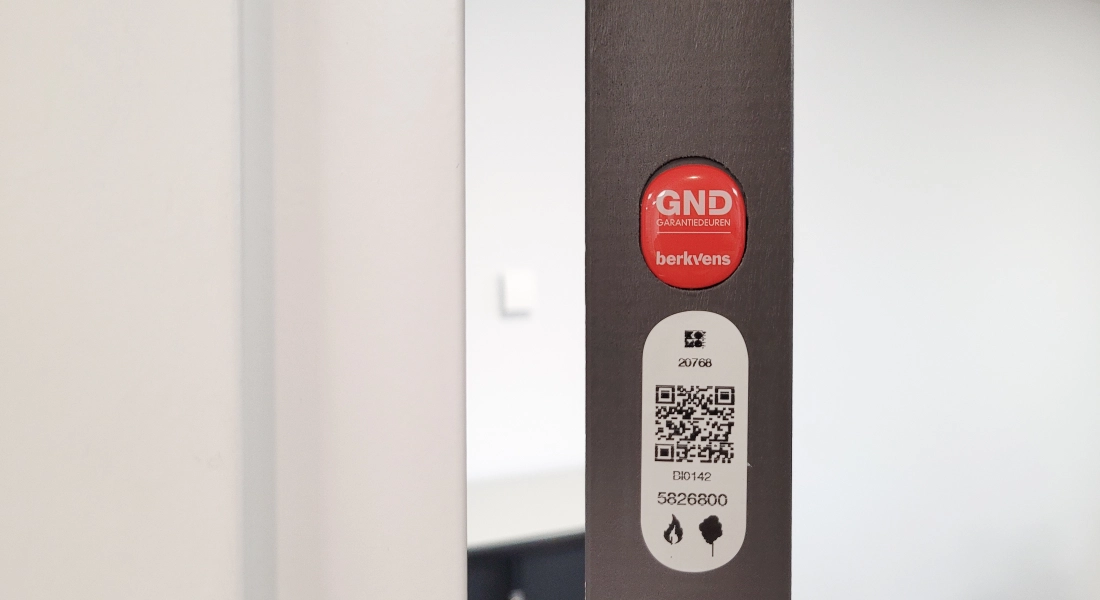 Zo reageert een brandwerende binnendeur bij brand