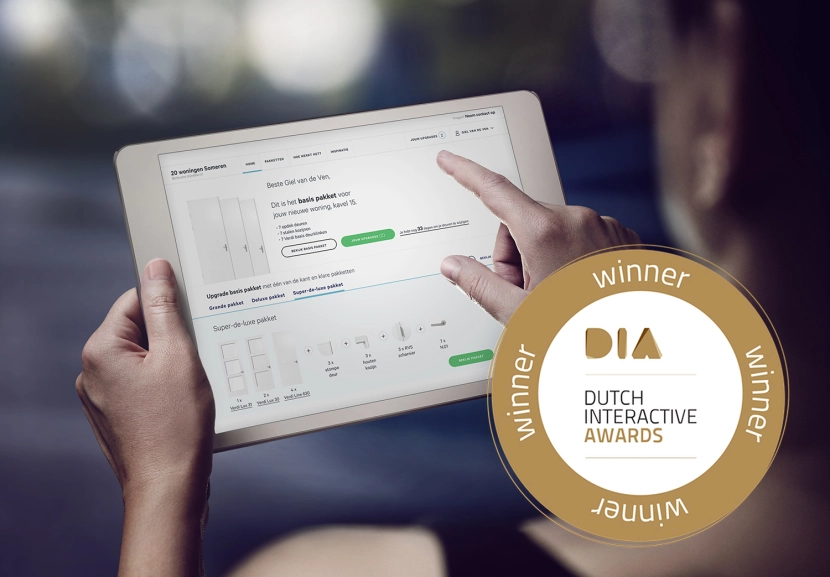iPad met screenshot van mijndeur.nl
